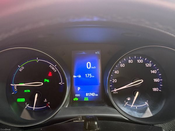 2017 Toyota C-HR 1.8 Hybrid Auto, Top Specs 384770152