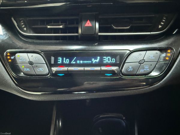 2017 Toyota C-HR 1.8 Hybrid Auto, Top Specs 384770160