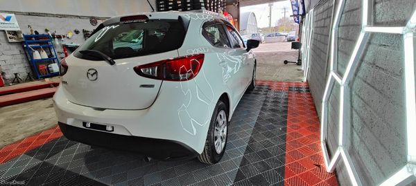 162 Mazda Demio 1.3 Petrol Automatic 384770422