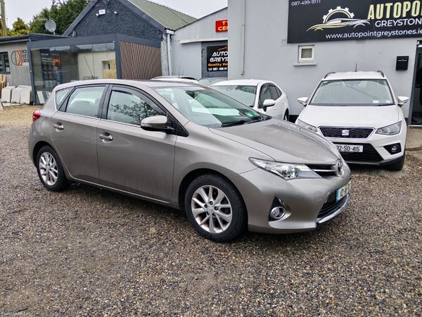 Toyota Auris 1.3 Manual 384792380