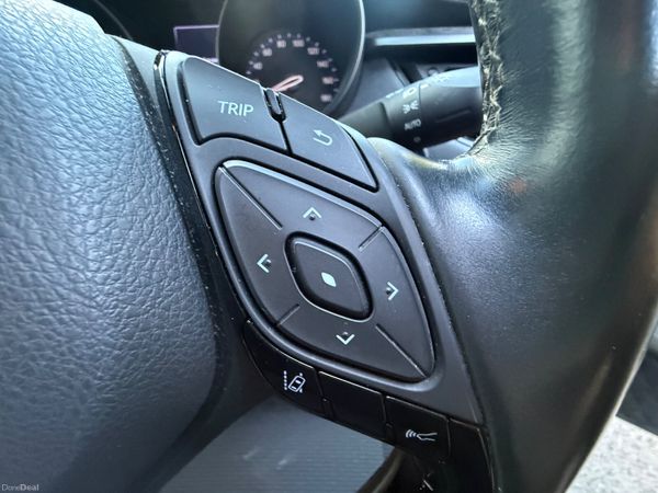2018 Toyota C-HR 1.8 Hybrid Automatic,CarPlay 384700050