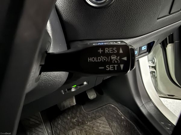 2018 Toyota C-HR 1.8 Hybrid Automatic 384700998