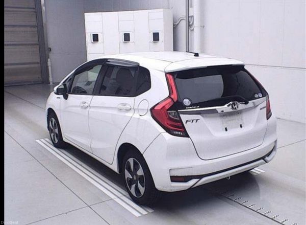 2018 Honda Fit 1.5 Petrol Hybrid 384706116