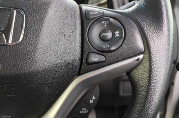 2018 Honda Fit 1.5 Petrol Hybrid 384706120