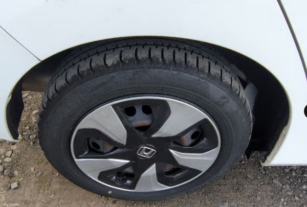 2018 Honda Fit 1.5 Petrol Hybrid 384706126