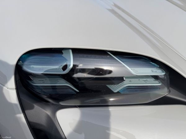 2021 Porsche Taycan Turbo S - Fully Loaded - Pas D 384716632