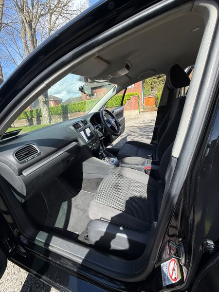 ✅ New: NCT. Car-play. 4k camera. Petrol Automatic 384726076