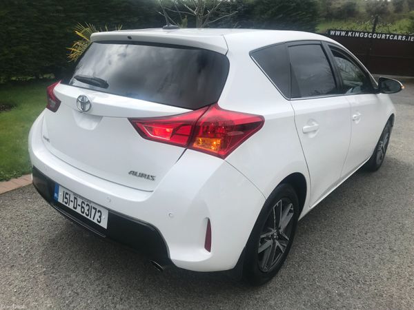 151 Toyota Auris 1.6 Petrol Nct & Tax 384727030