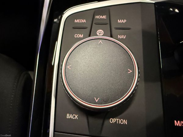 221 BMW 330e  SE  Pro Estate 384846298