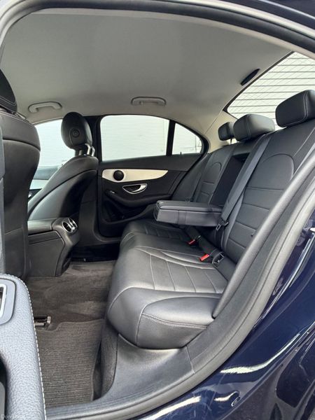 Mercedes-Benz C220d  Sport 384846414