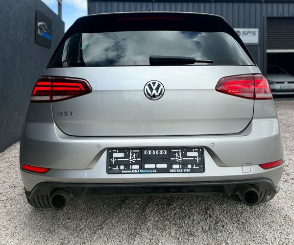 Now Reserved 384866262