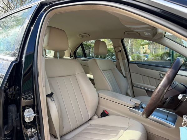 Mercedes-Benz E220 CDI Auto 384870514