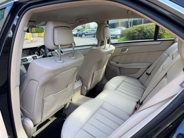 Mercedes-Benz E220 CDI Auto 384870522