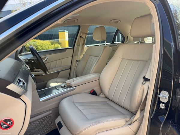 Mercedes-Benz E220 CDI Auto 384870524