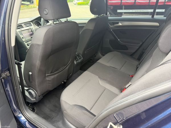 Volkswagen Golf 1.2 TSI DSG Trendline 384870952