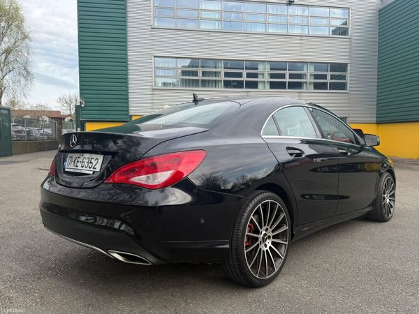 Mercedes-Benz CLA 220D AMG Sport 384872686