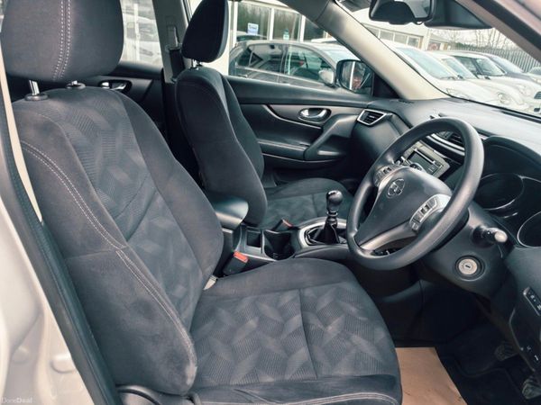 Nissan X-Trail 1.6d XE 7 Seats 384876068