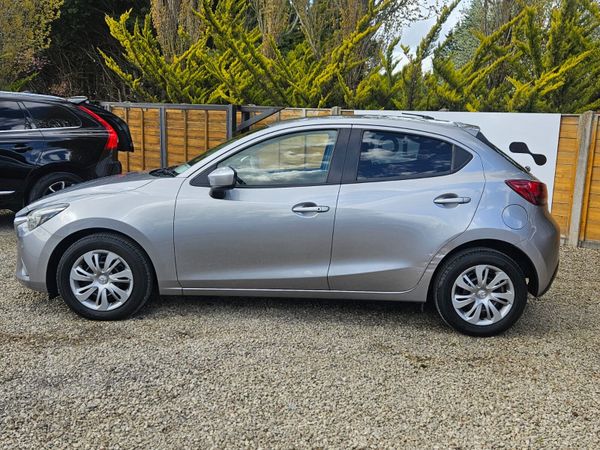 Mazda Demio only 17,000 Km ! 384879226