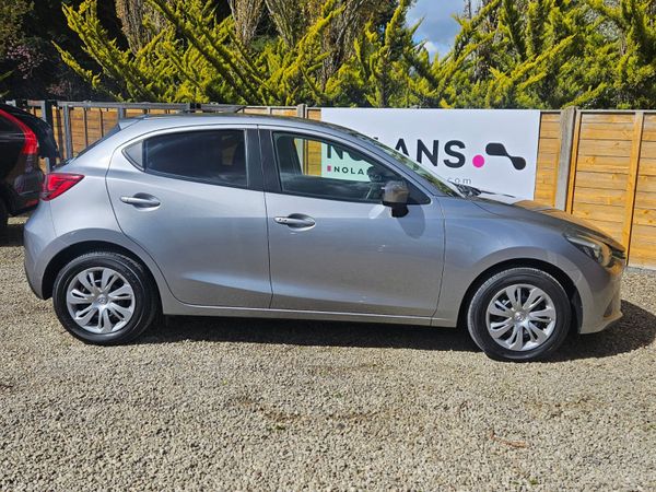 Mazda Demio only 17,000 Km ! 384879238