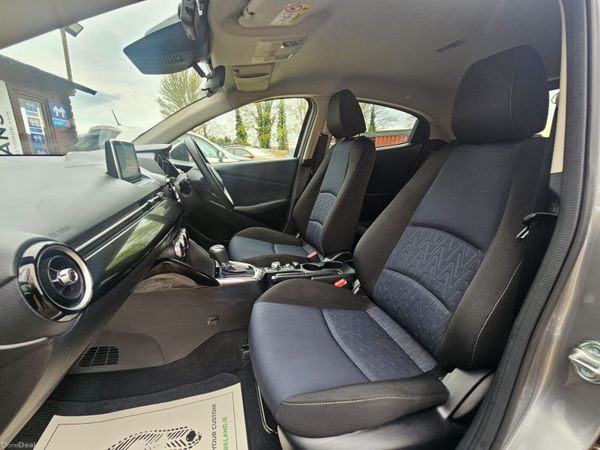 Mazda Demio only 17,000 Km ! 384879304