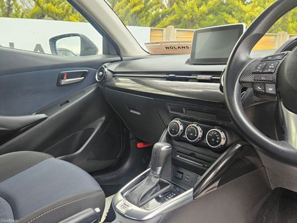 Mazda Demio only 17,000 Km ! 384879306