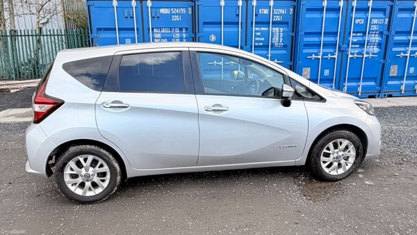 Nissan Note 2020 384822584