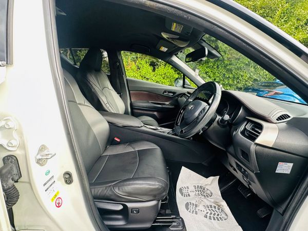 Toyota C-HR 2018 30K Miles Leather 384823988