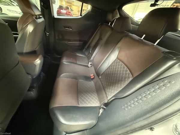 2017 Toyota C-HR 1.8 Hybrid Auto, Top Specs 384833040