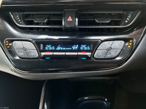 2017 Toyota C-HR 1.8 Hybrid Auto, Top Specs 384833024