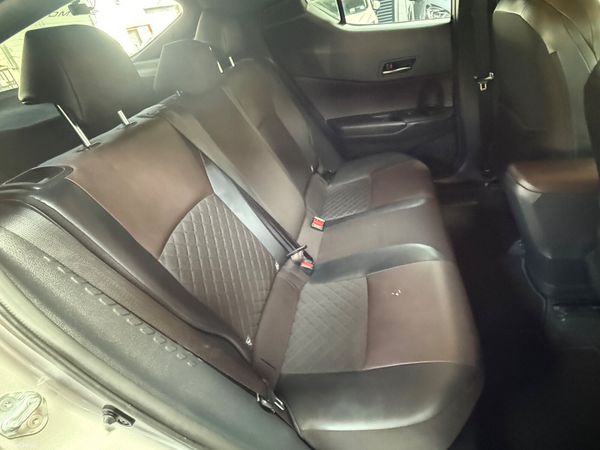 2017 Toyota C-HR 1.8 Hybrid Auto, Top Specs 384833034
