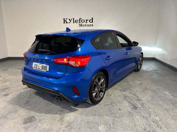 Ford Focus 2021 St Line 384837042