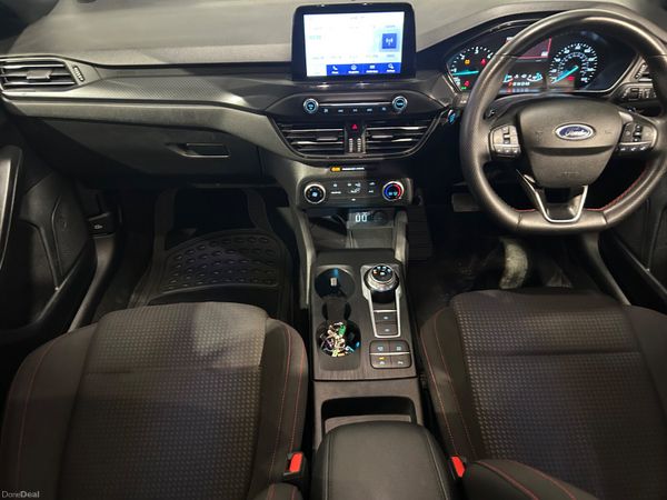 Ford Focus 2021 St Line 384837044