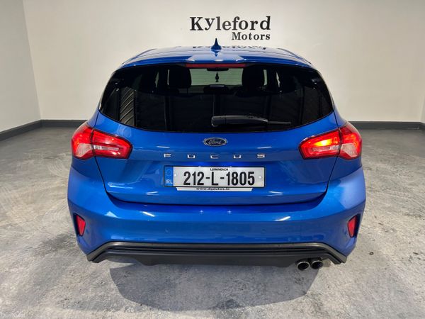 Ford Focus 2021 St Line 384837036