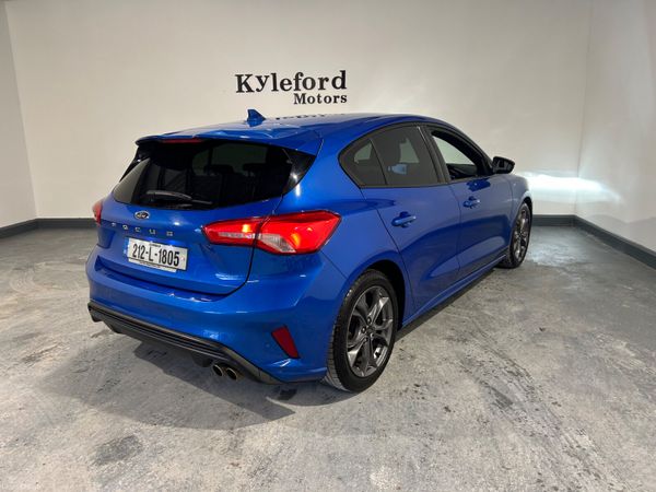 Ford Focus 2021 St Line 384837038