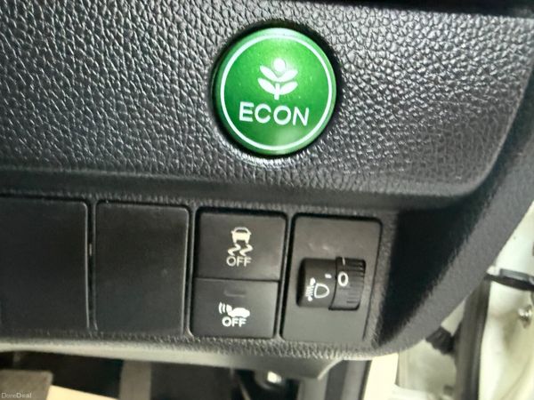 2015 Honda Fit 1.5 Hybrid Automatic,44K Miles 384943380