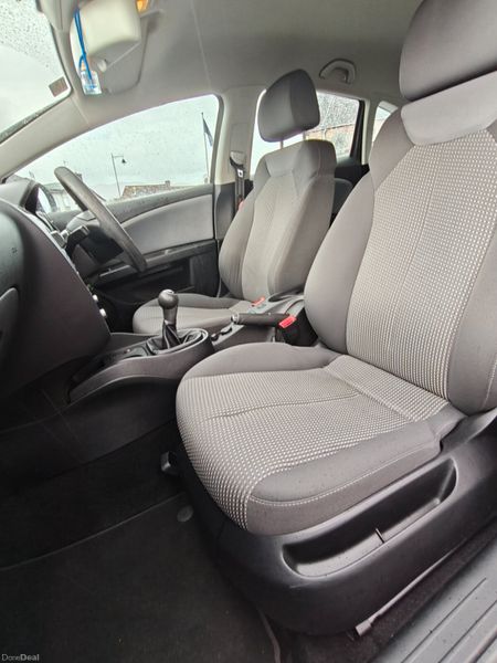 Stunning SEAT LEON 1.6 TDi Sport 384952826