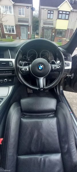 BMW 5-Series 2015 384989052