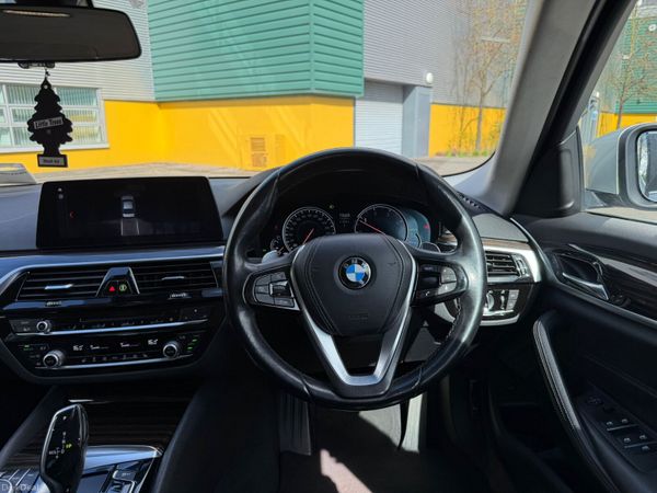 BMW 520D SE Business Edition Automatic 384902772