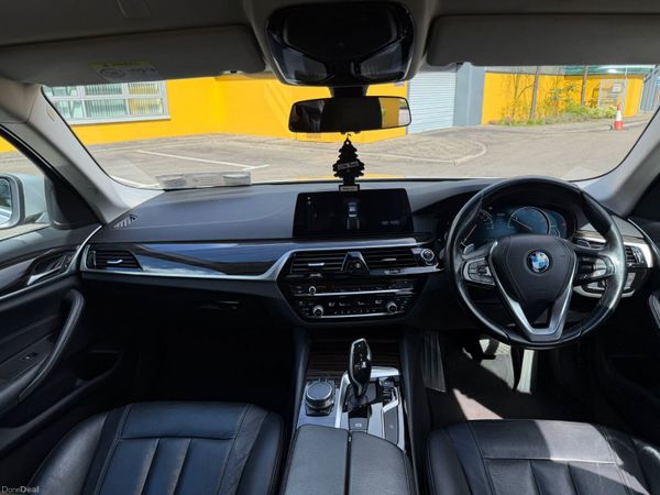 BMW 520D SE Business Edition Automatic 384902774