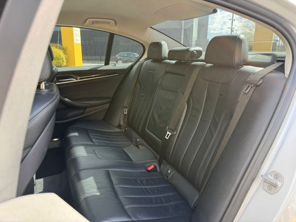BMW 520D SE Business Edition Automatic 384902776