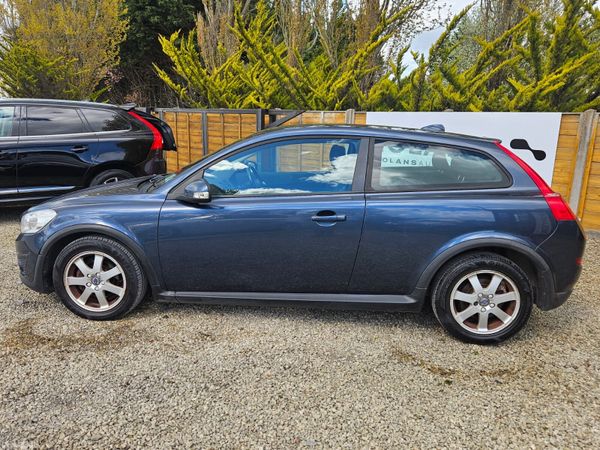 Volvo C30 2011 only 149,000km 384905510