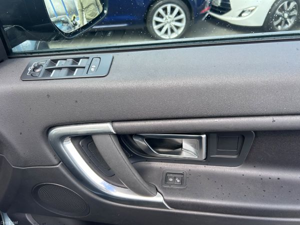 2017 LAND ROVER DISCOVERY SPORT 2.0d AUTO 7 SEATER 384908786