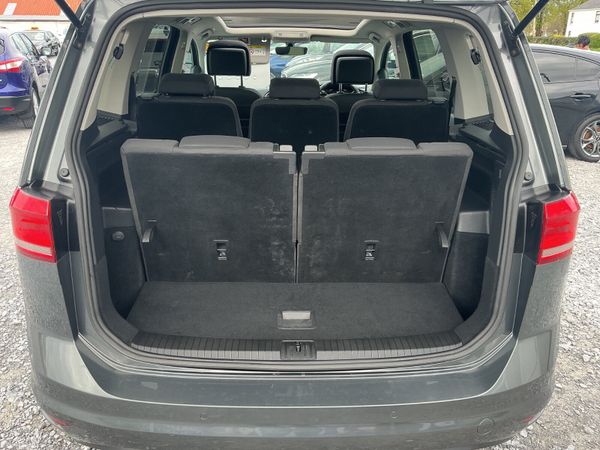2019 VW TOURAN 1.6 TDI 7 SEATER SUNROOF SPOTLESS 384912628