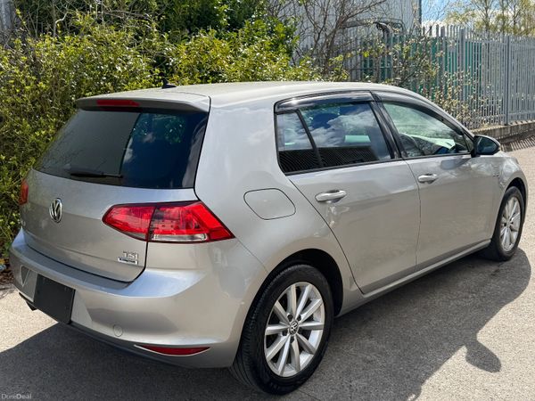 Volkswagen Golf 1.2 Auto Lounge 384913044