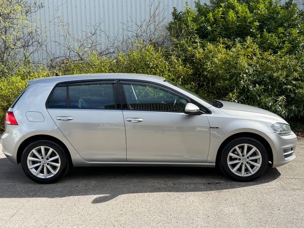 Volkswagen Golf 1.2 Auto Lounge 384913048