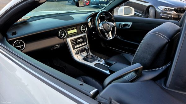 🔥 2015 Mercedes-Benz SLK250D AMG Line Convertible 384918688