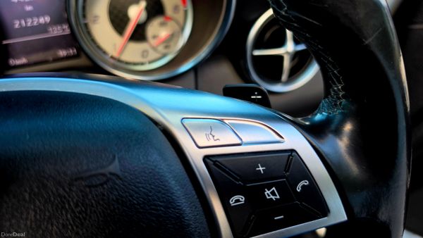 🔥 2015 Mercedes-Benz SLK250D AMG Line Convertible 384918762