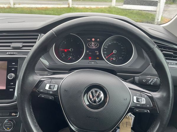 Volkswagen Tiguan 2019 384930930
