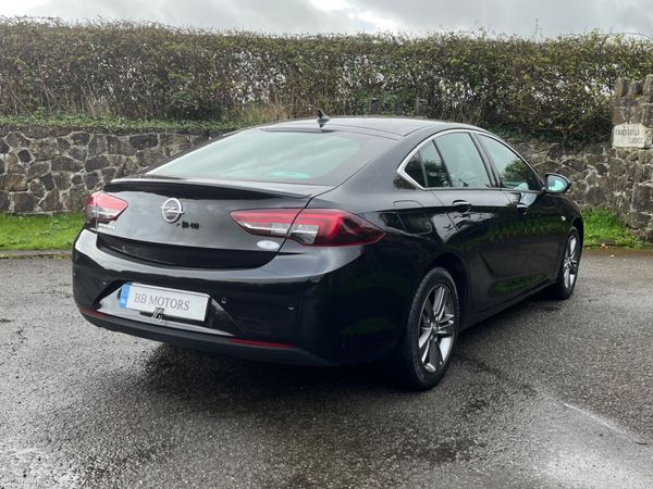 Opel Insignia 1.6 (136PS) Turbo D ecoTEC SRi 385041270