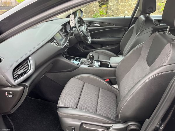 Opel Insignia 1.6 (136PS) Turbo D ecoTEC SRi 385041272